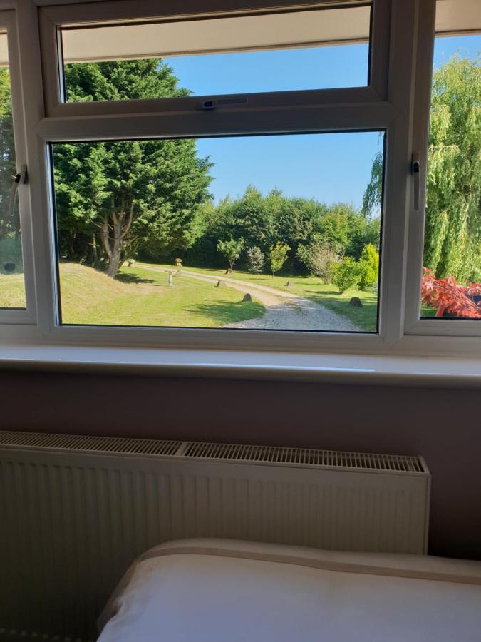 Goshens Farm B&B Вуттон-Бридж Экстерьер фото