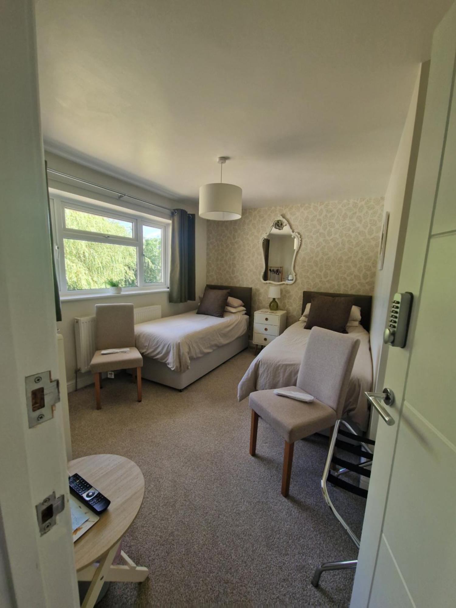 Goshens Farm B&B Вуттон-Бридж Экстерьер фото